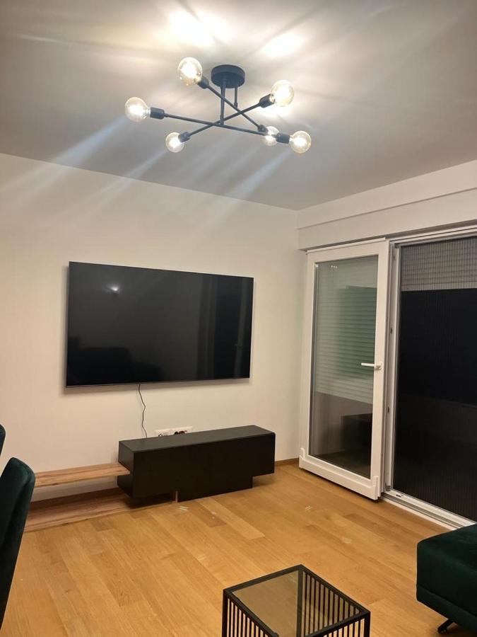Olive Oasis Penthouse With Jacuzzi Apartment ซาดาร์ ภายนอก รูปภาพ