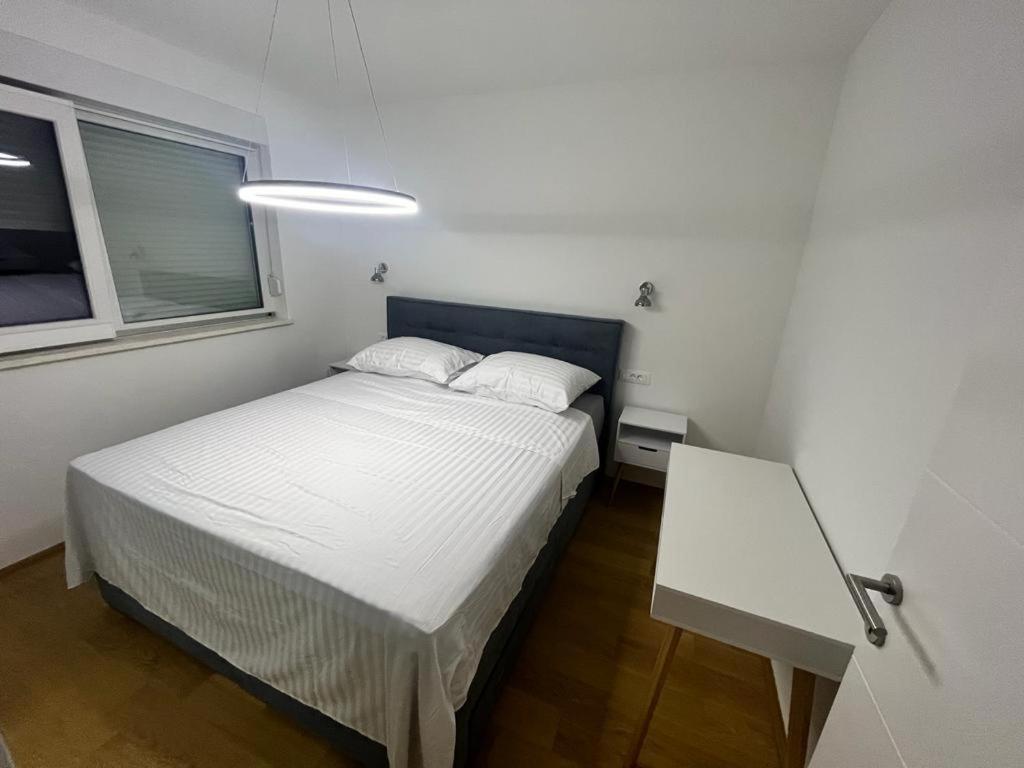 Olive Oasis Penthouse With Jacuzzi Apartment ซาดาร์ ภายนอก รูปภาพ